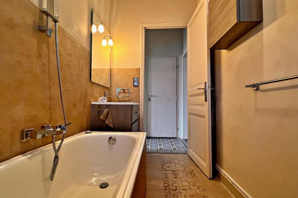Au Petit Bourgeois Appartement Nice Buitenkant foto